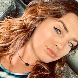 Meet your Posher, Ashleigh